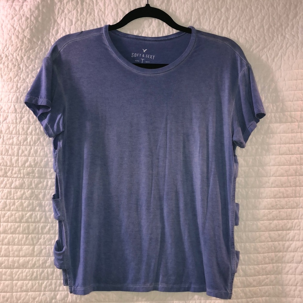 Blue soft& sexy T-shirt with cutouts